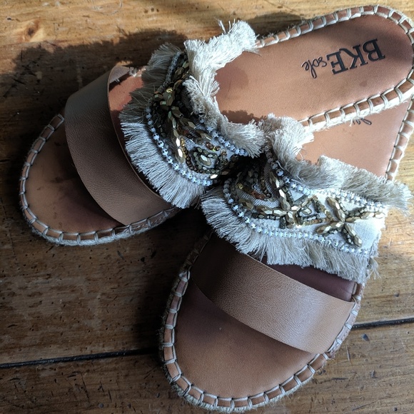 Beaded BKE Soul Espadrilles - Picture 3 of 7